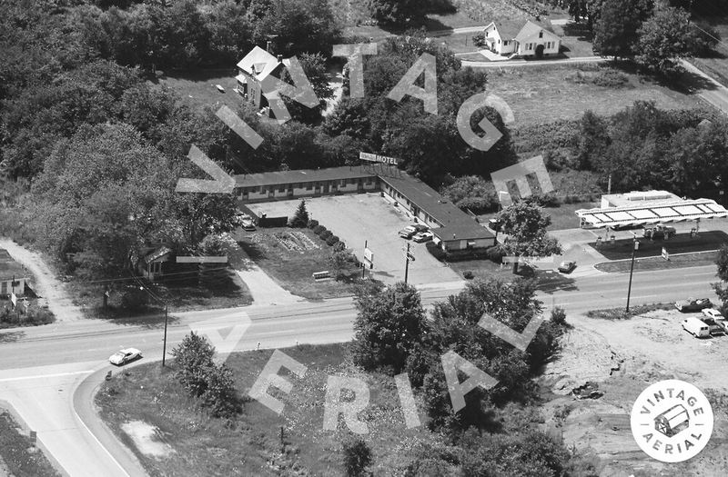 40 Winks Motel - 1981 Aerial (newer photo)